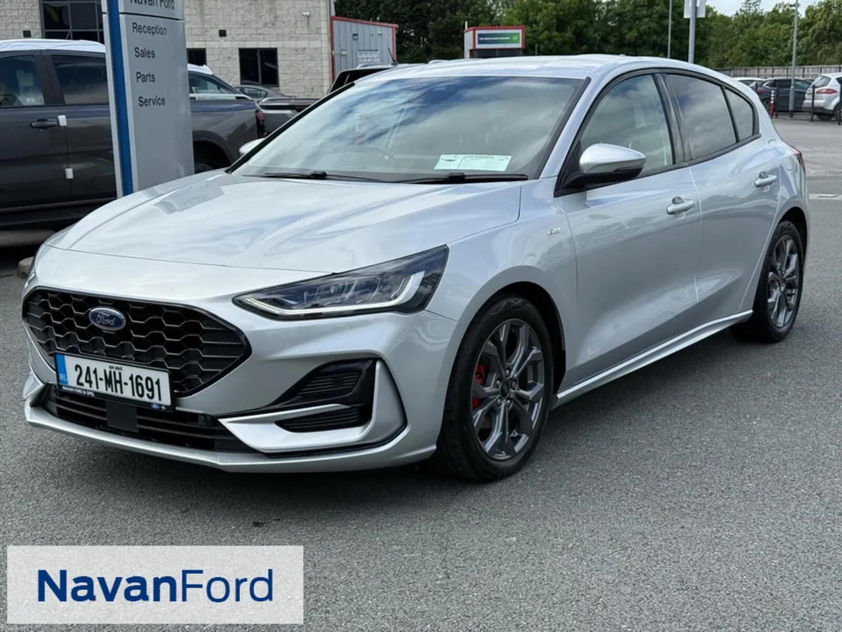 Ford Focus St-Line 1.0 EcoBoost 125Ps **Warranty F - Image 2