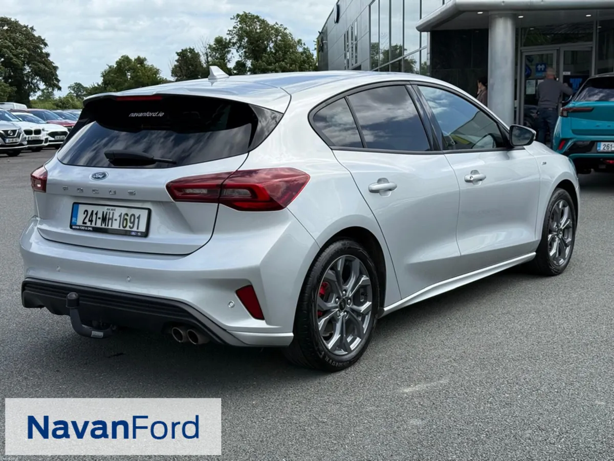 Ford Focus St-Line 1.0 EcoBoost 125Ps **Warranty F - Image 6