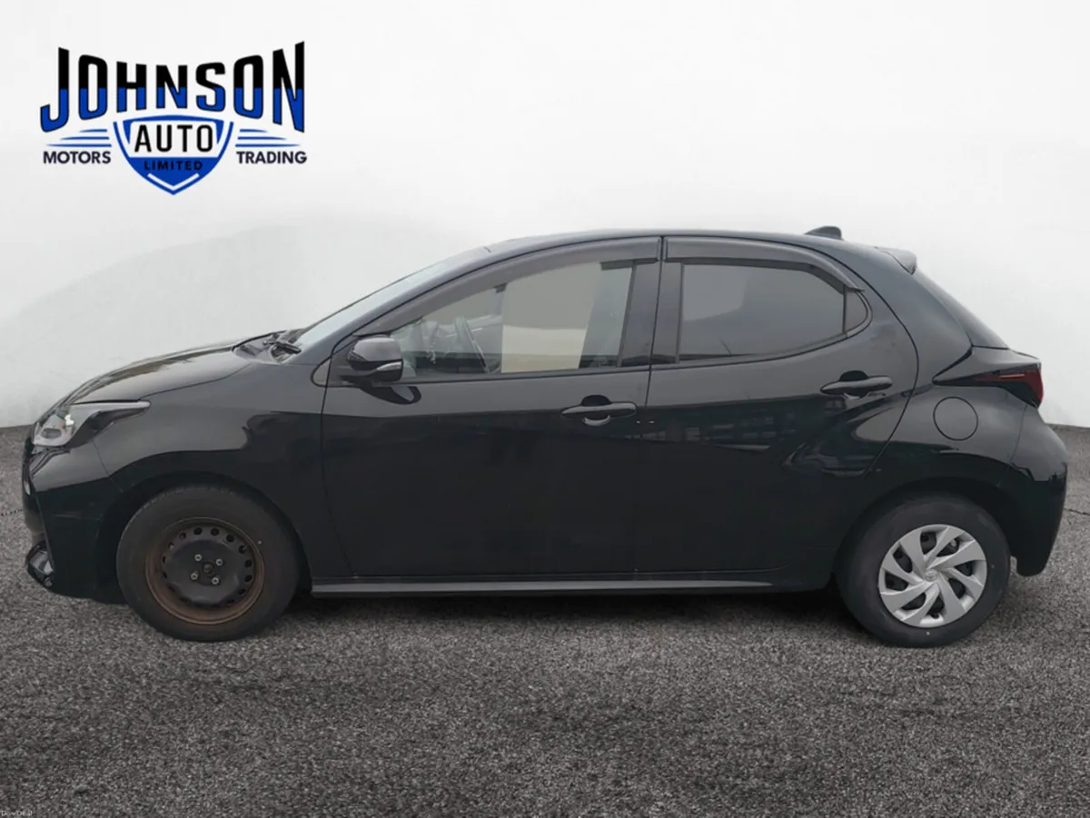 Toyota Yaris 1.5 Petrol Auto - Image 2