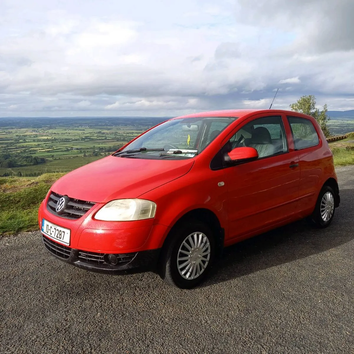 2010 volkswagen Fox 1.2  petrol Taxed and nctd - Image 3