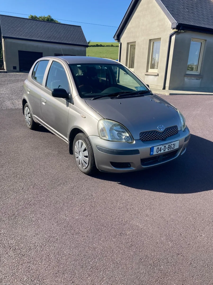 Toyota Yaris - Image 1