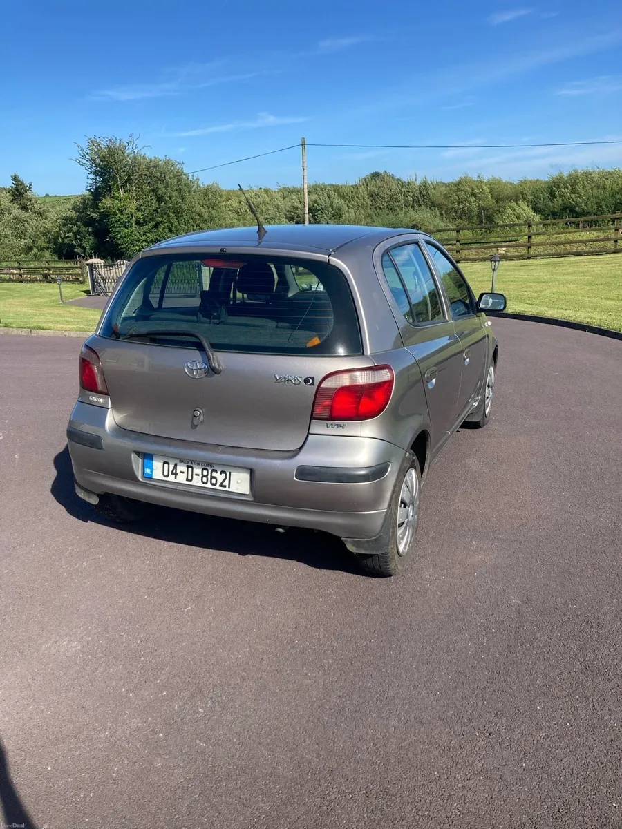 Toyota Yaris - Image 2