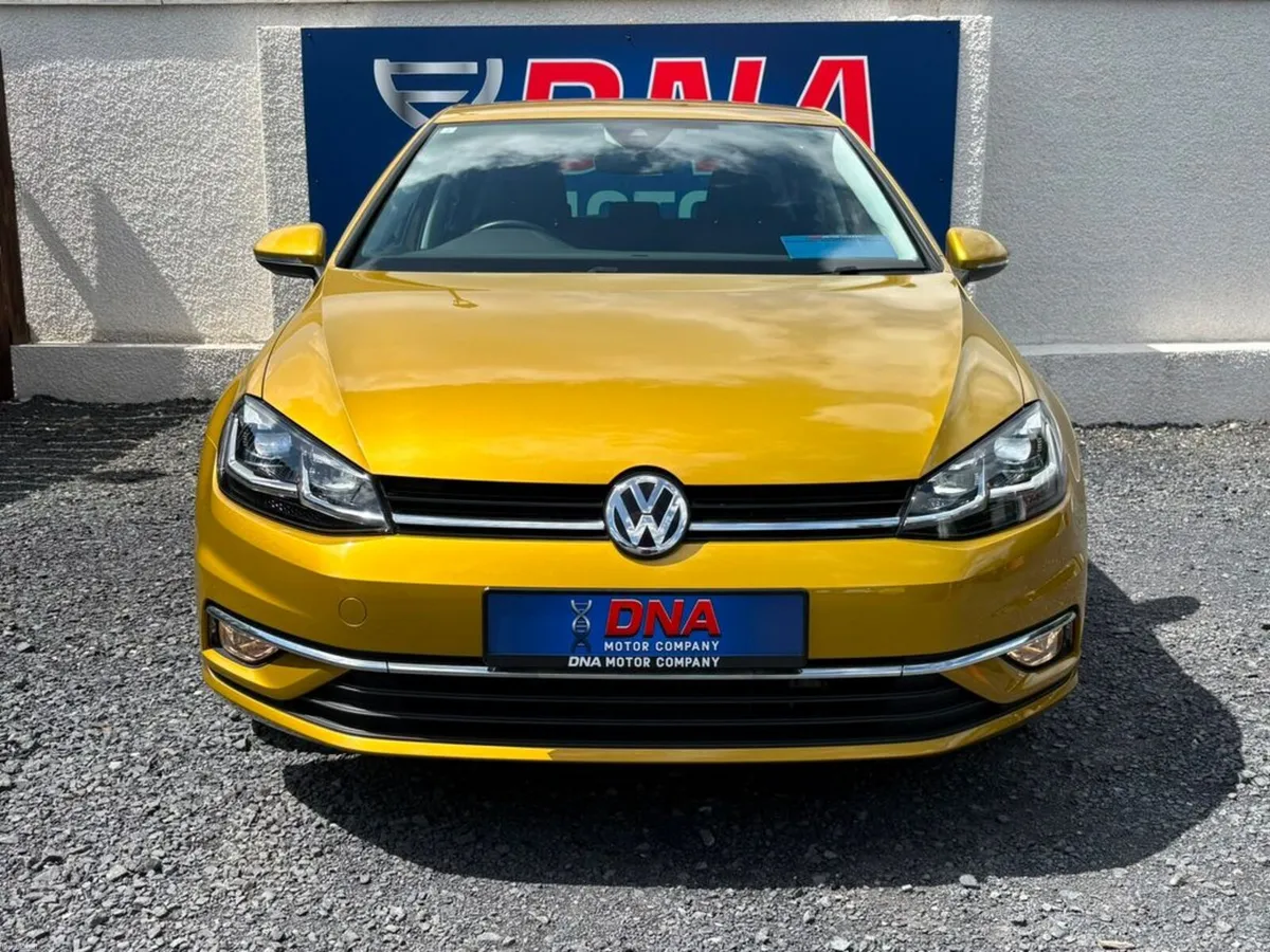 Volkswagen Golf HIGHLINE - DSG - LOW KMS - Image 2