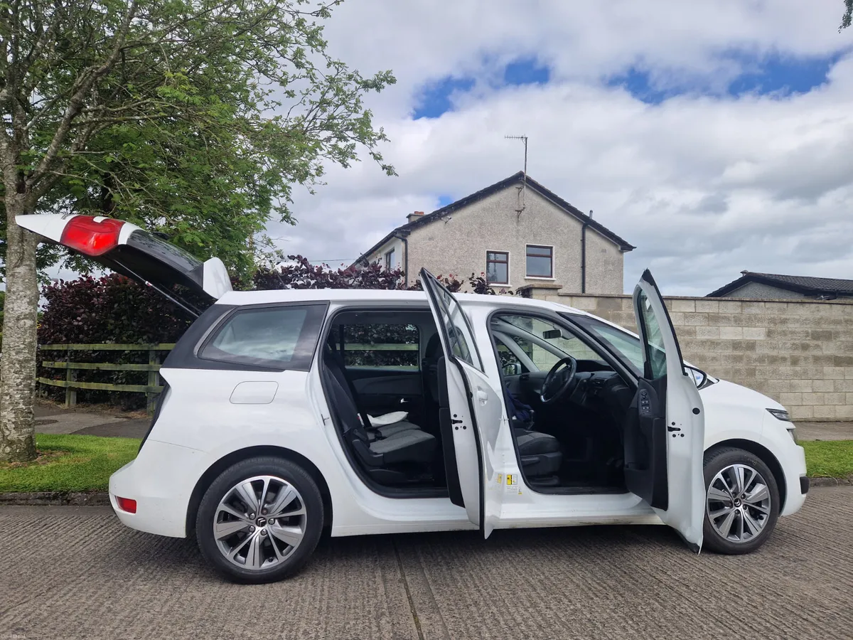 C4 PICASSO 7 SEATS, LOW KMS, 2/YR WARRANTY,FINANCE - Image 1