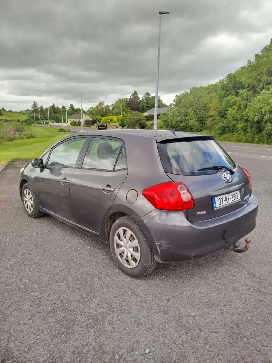 Toyota Auris 2007 1.4 petrol NCT March 27 - Image 5