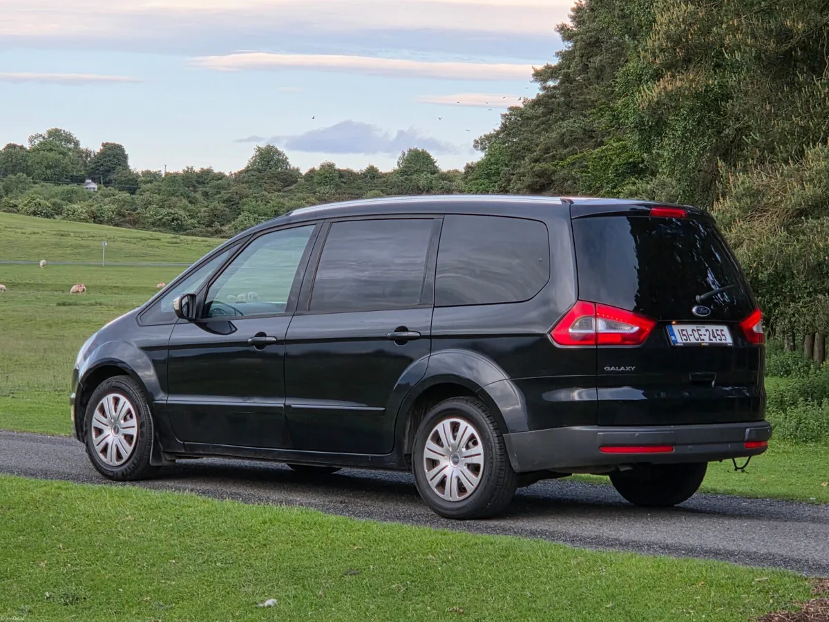 Automatic Ford Galaxy
NCT 10/26 Tax 07/26 2 litre - Image 3
