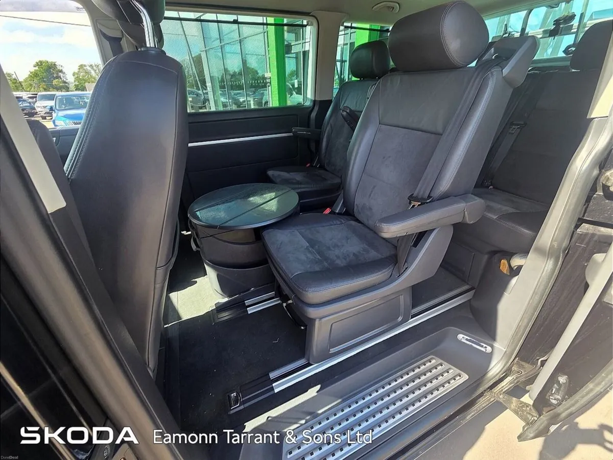 Volkswagen Caravelle CARAVELLE SWB 140BHP  TDI DSG - Image 2
