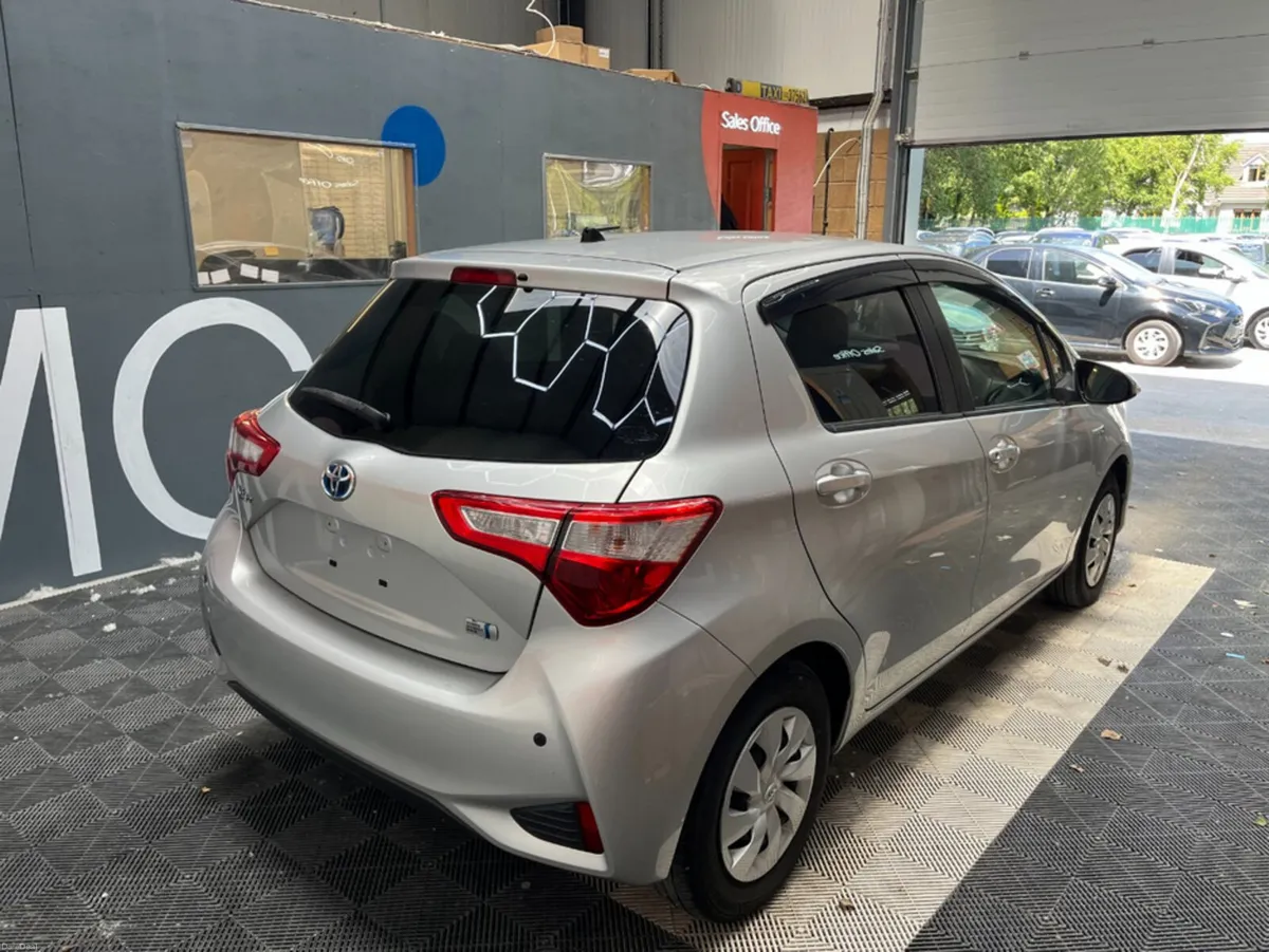 Toyota Vitz 2019 TOYOTA VITZ HYBRID 1.5 AUTOMATIC - Image 2