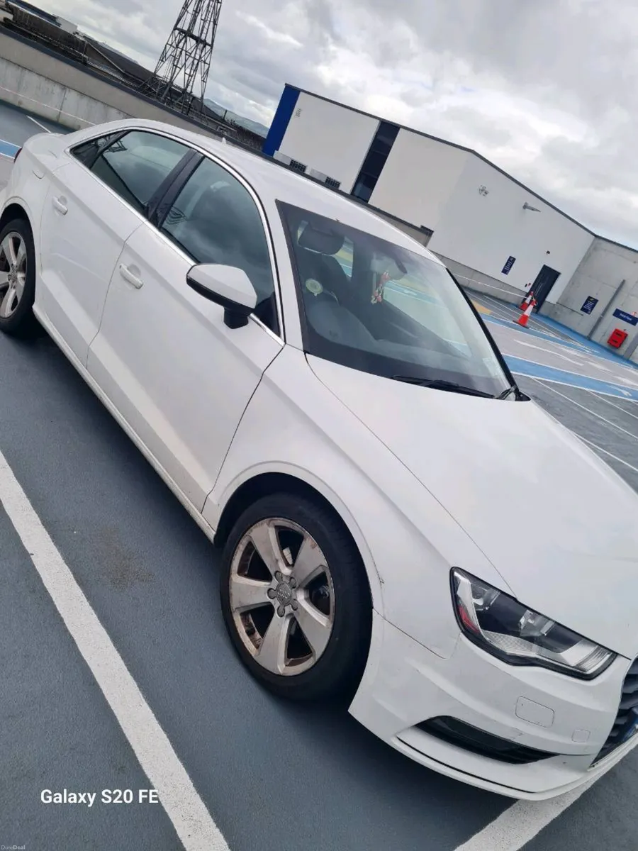 Car - Image 2
