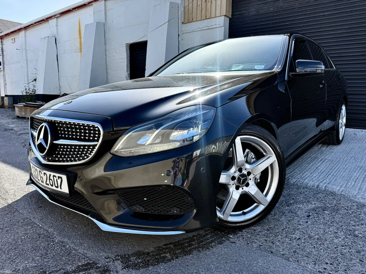 Mercedes-Benz E-Class 2013 - Image 3