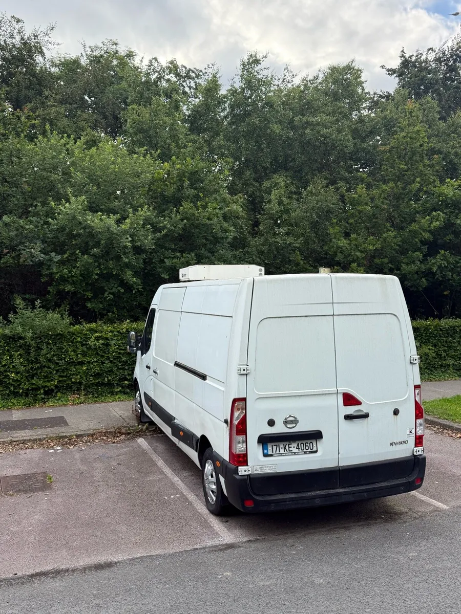 Nissan van 2017 - Image 4