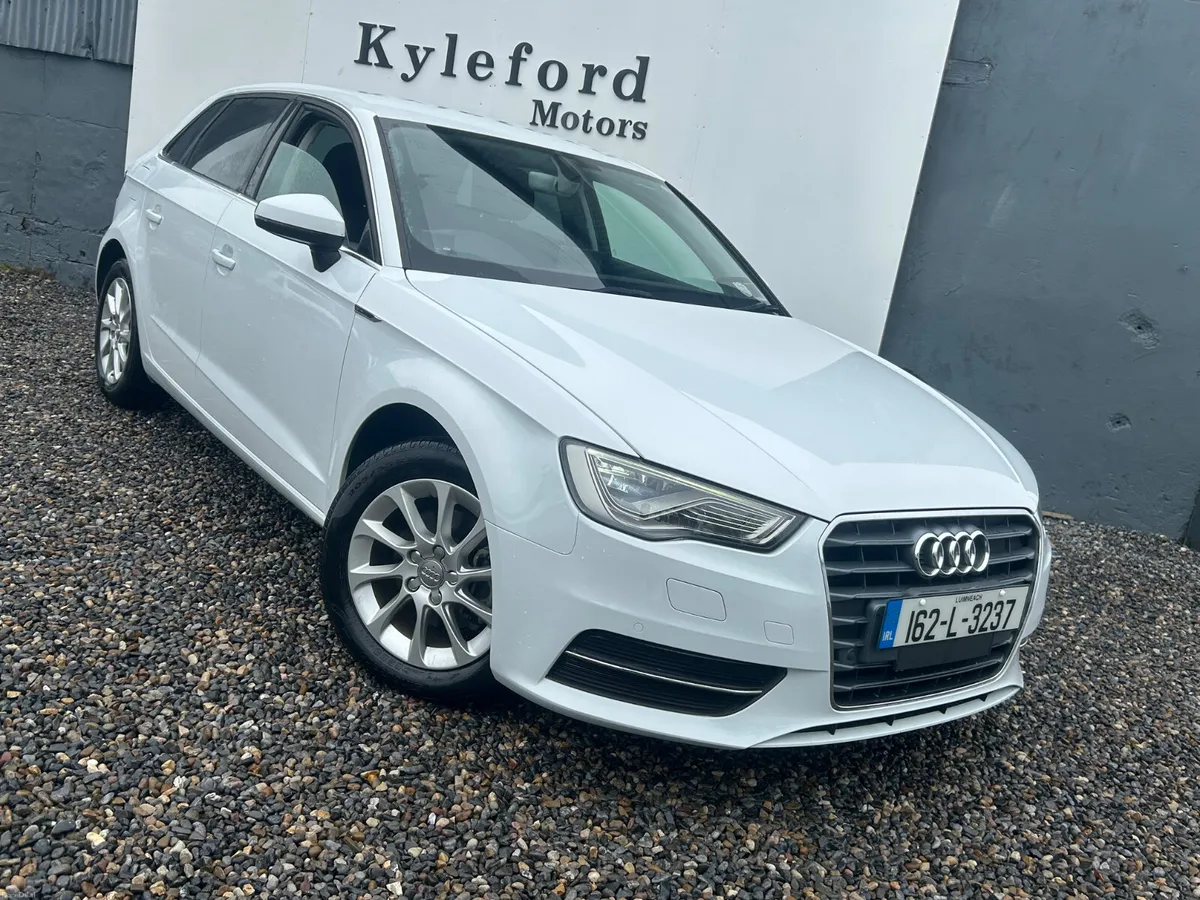 Audi A3 2016 - Image 2