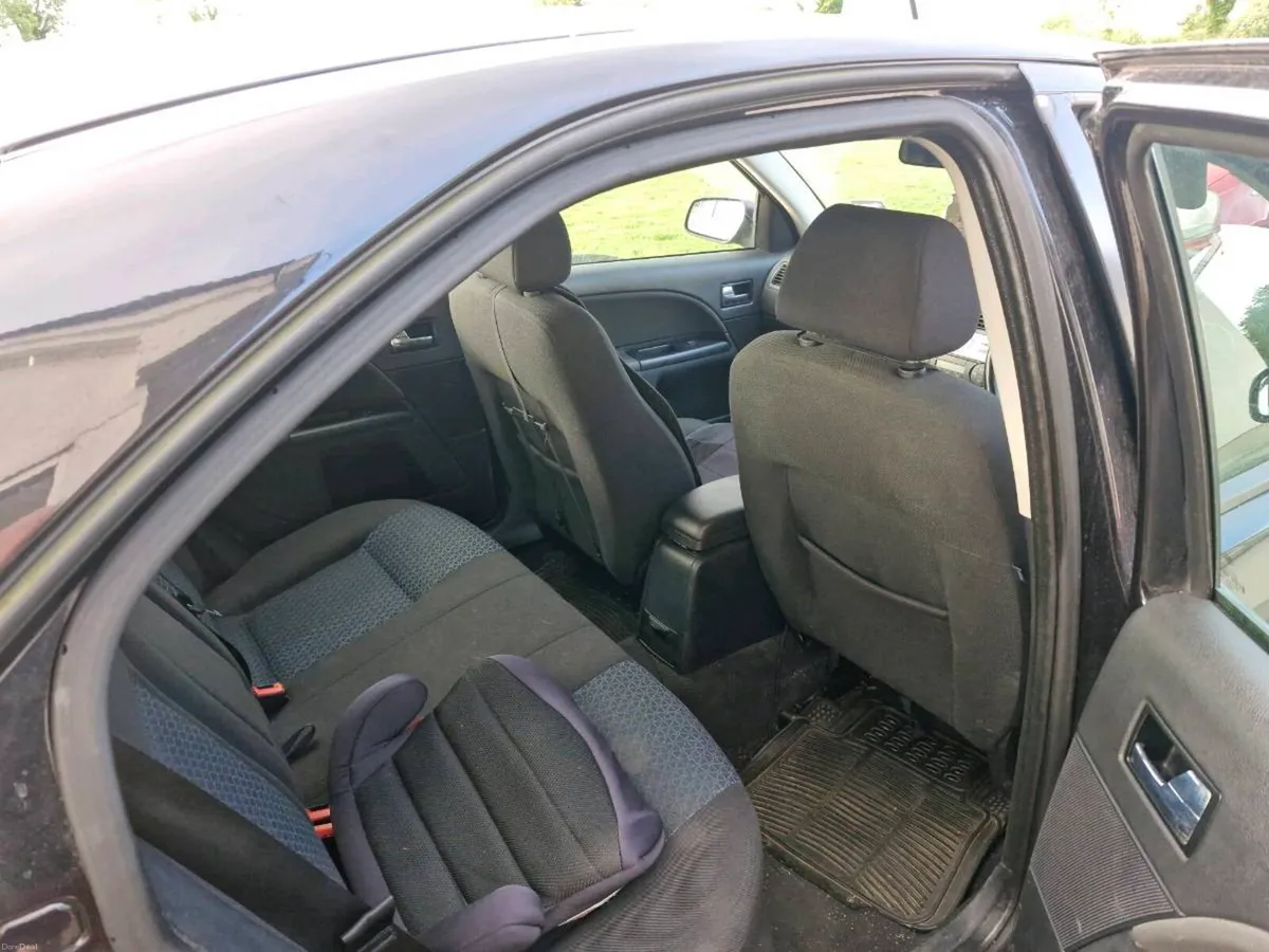 Ford mondeo - Image 3
