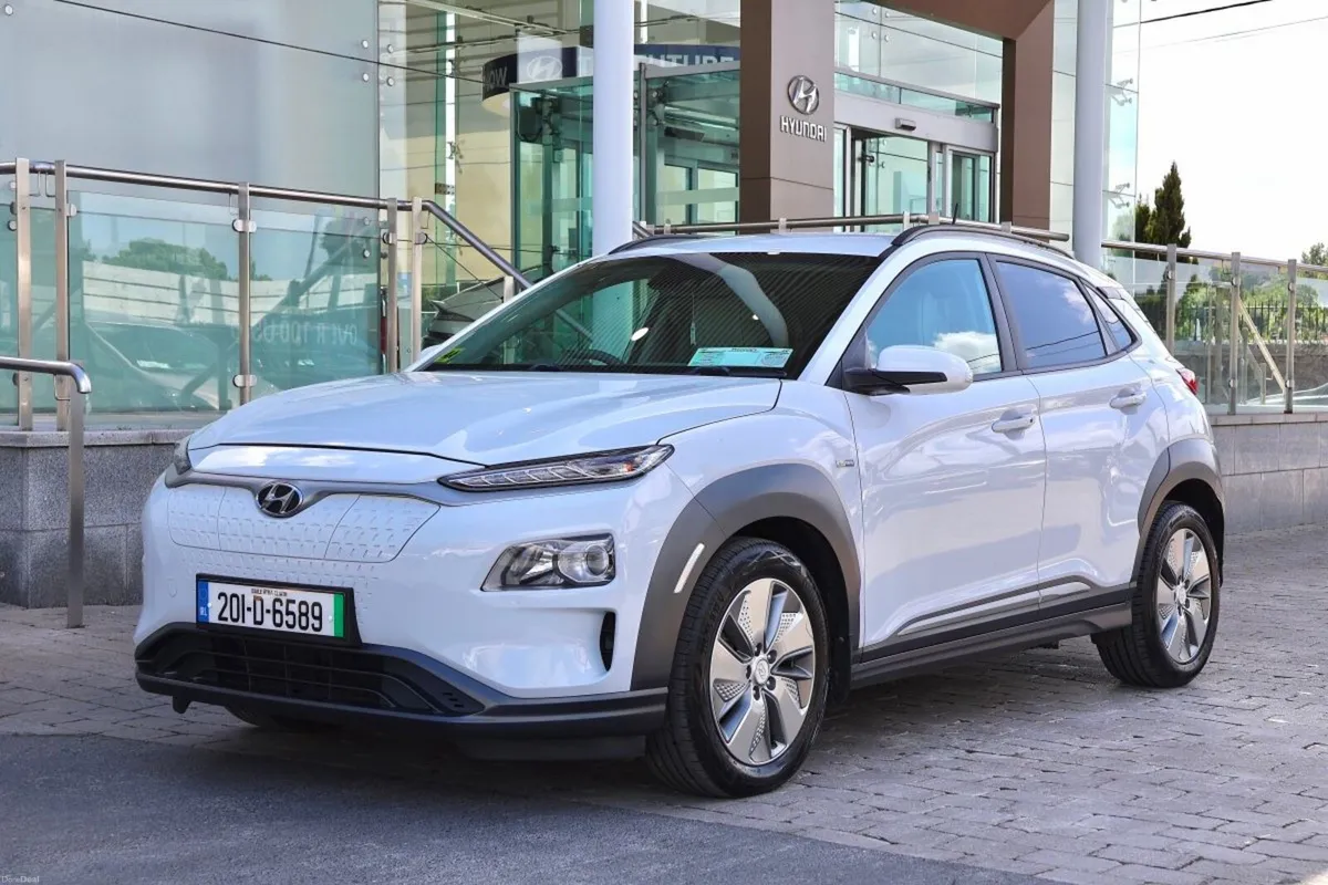 Hyundai KONA Kona EV 64 kWh - Image 1