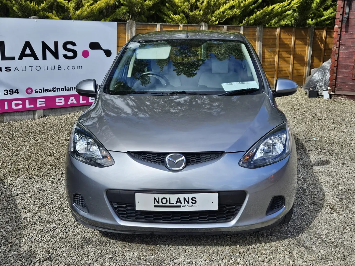 Mazda DEMIO 1.3 automatic - Image 4