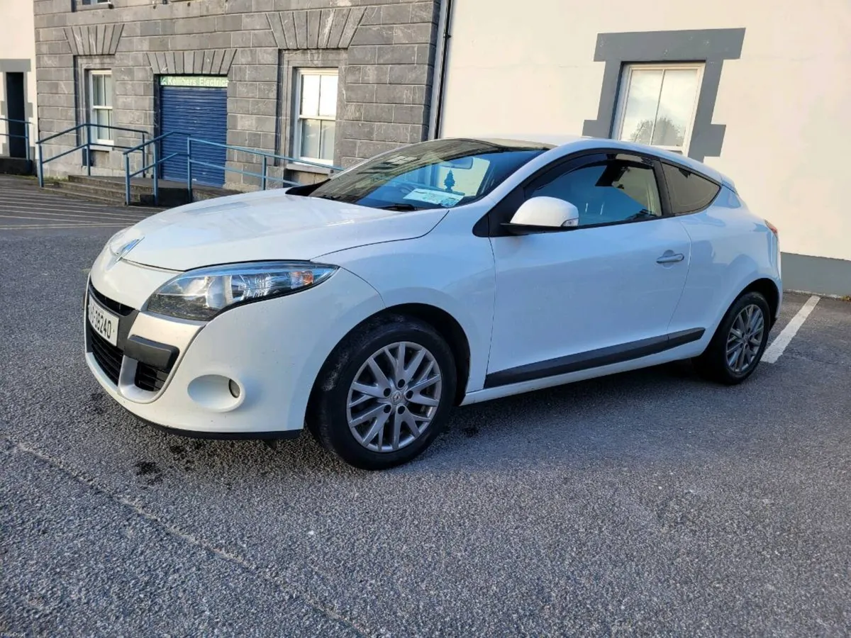 CLEAN 2011 RENAULT MEGANE TOM TOM NCT/TAXED. - Image 1