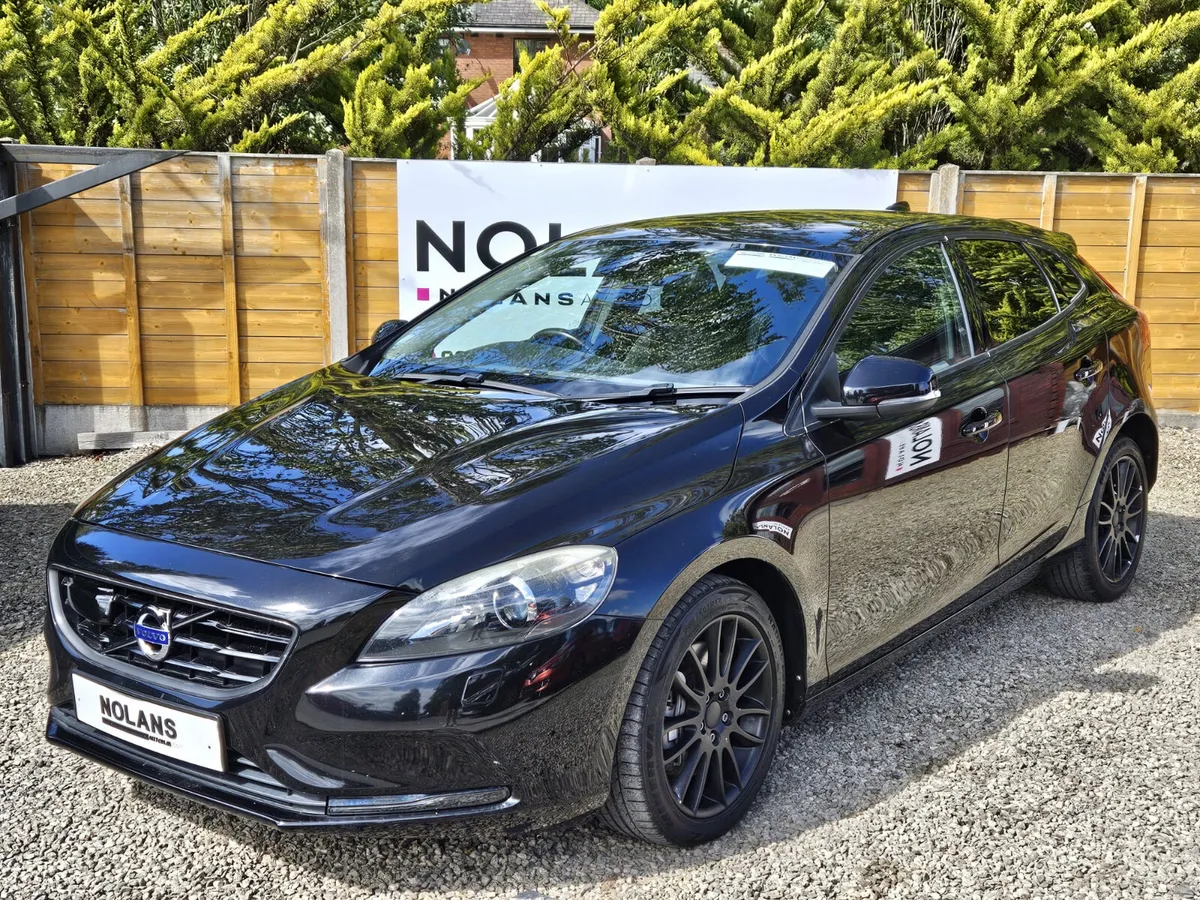 VOLVO V40 D4 AUTO DIESEL NEW NCT - Image 1