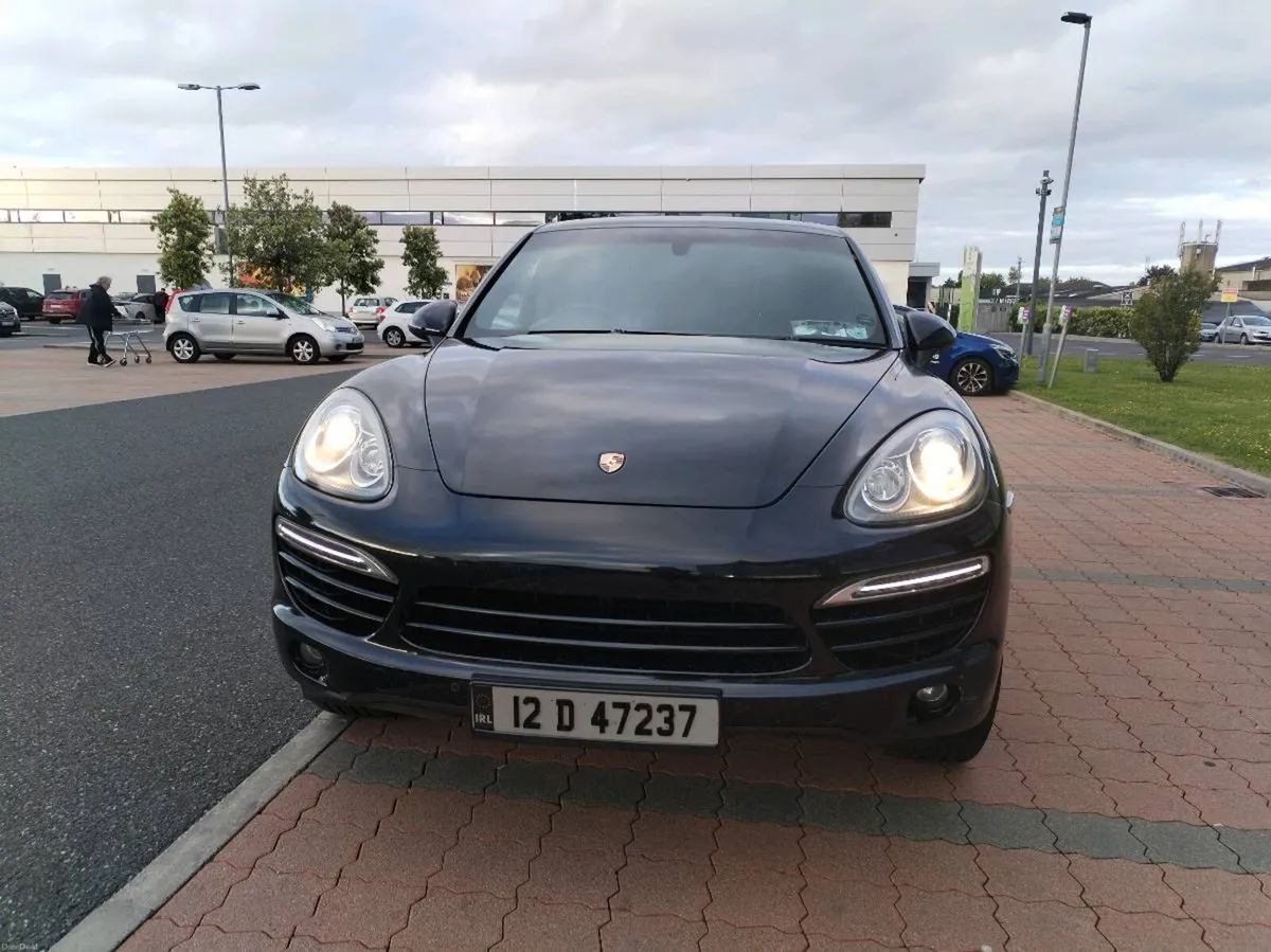 Porsche Cayenne 3.0 Disel NCT and tax.  16995 - Image 2
