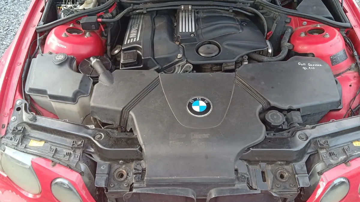 BMW 3-Series 2003 - Image 4