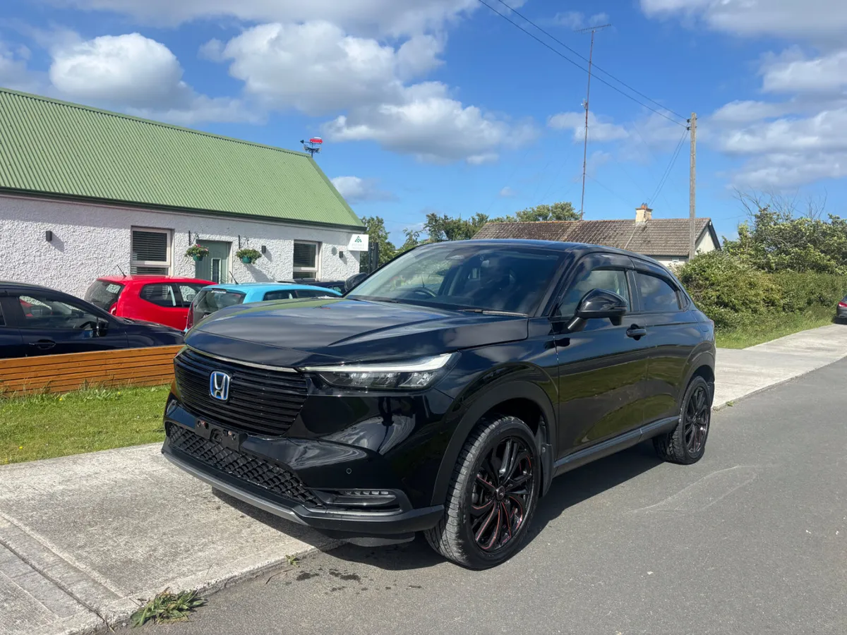 Honda Vezel - Image 1