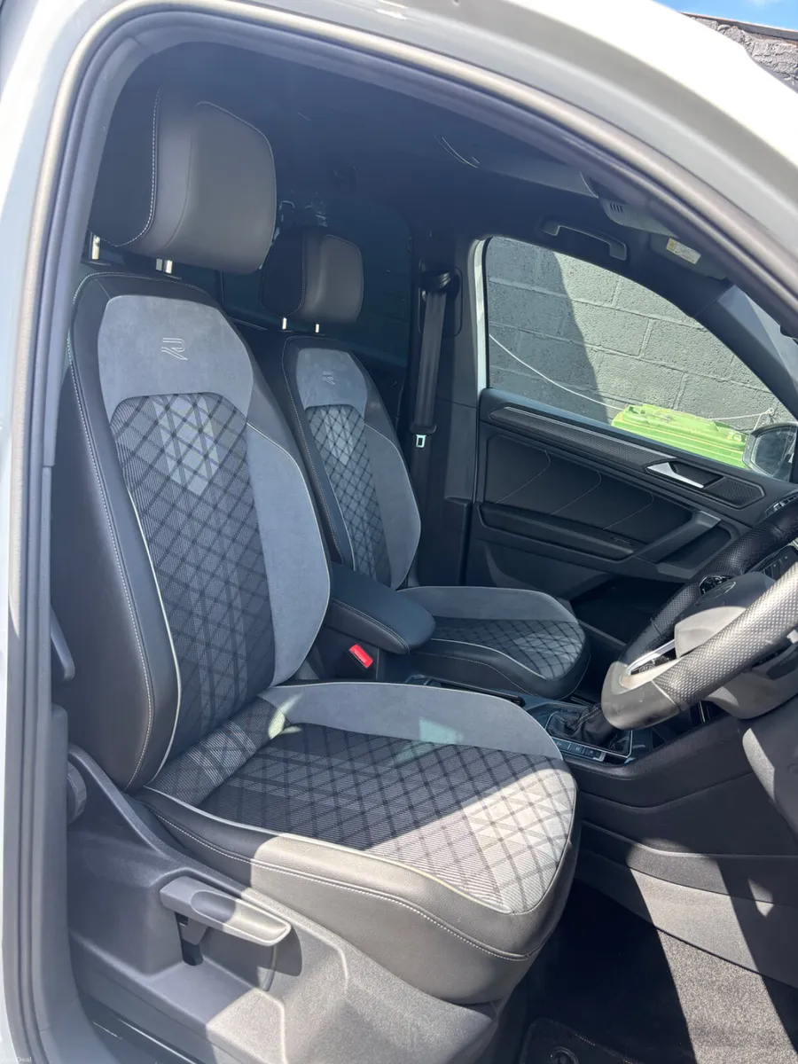 Volkswagen Tiguan 1.5 Petrol Auto R-line - Image 6
