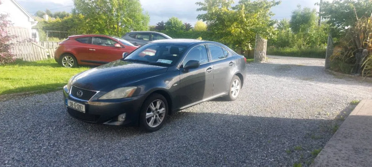 Lexus - Image 2