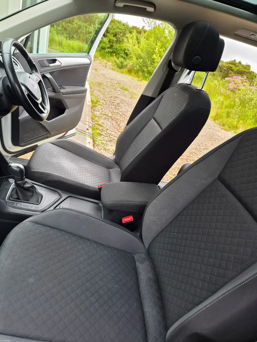 Volkswagen Tiguan 2017 - Image 6