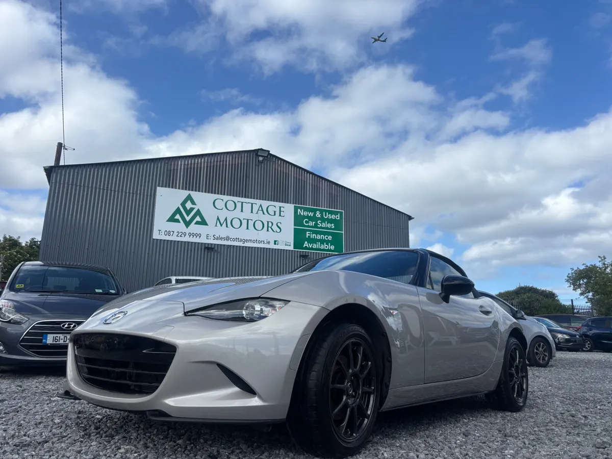 Mazda MX-5 Roadster - Image 2