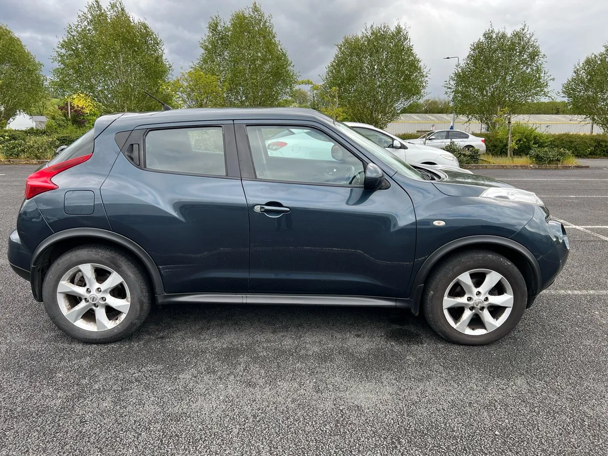 Car - Image 5