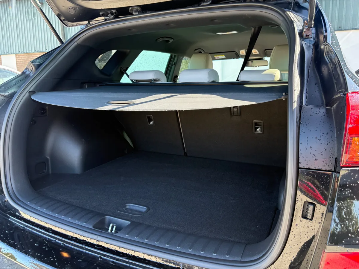 Hyundai Tucson Executive Plus - Image 5