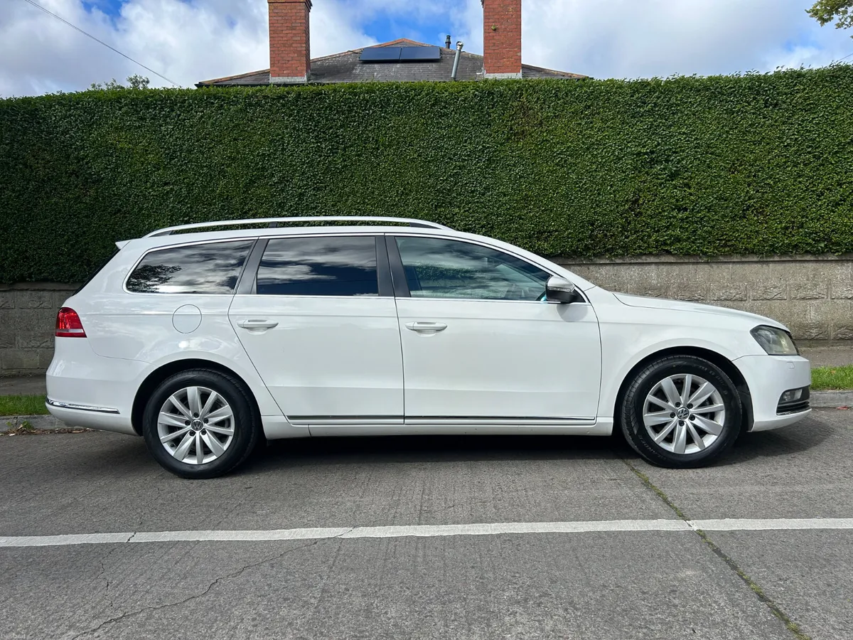 2013 VOLKSWAGEN PASSAT ESTATE PETROL AUTOMATIC - Image 4