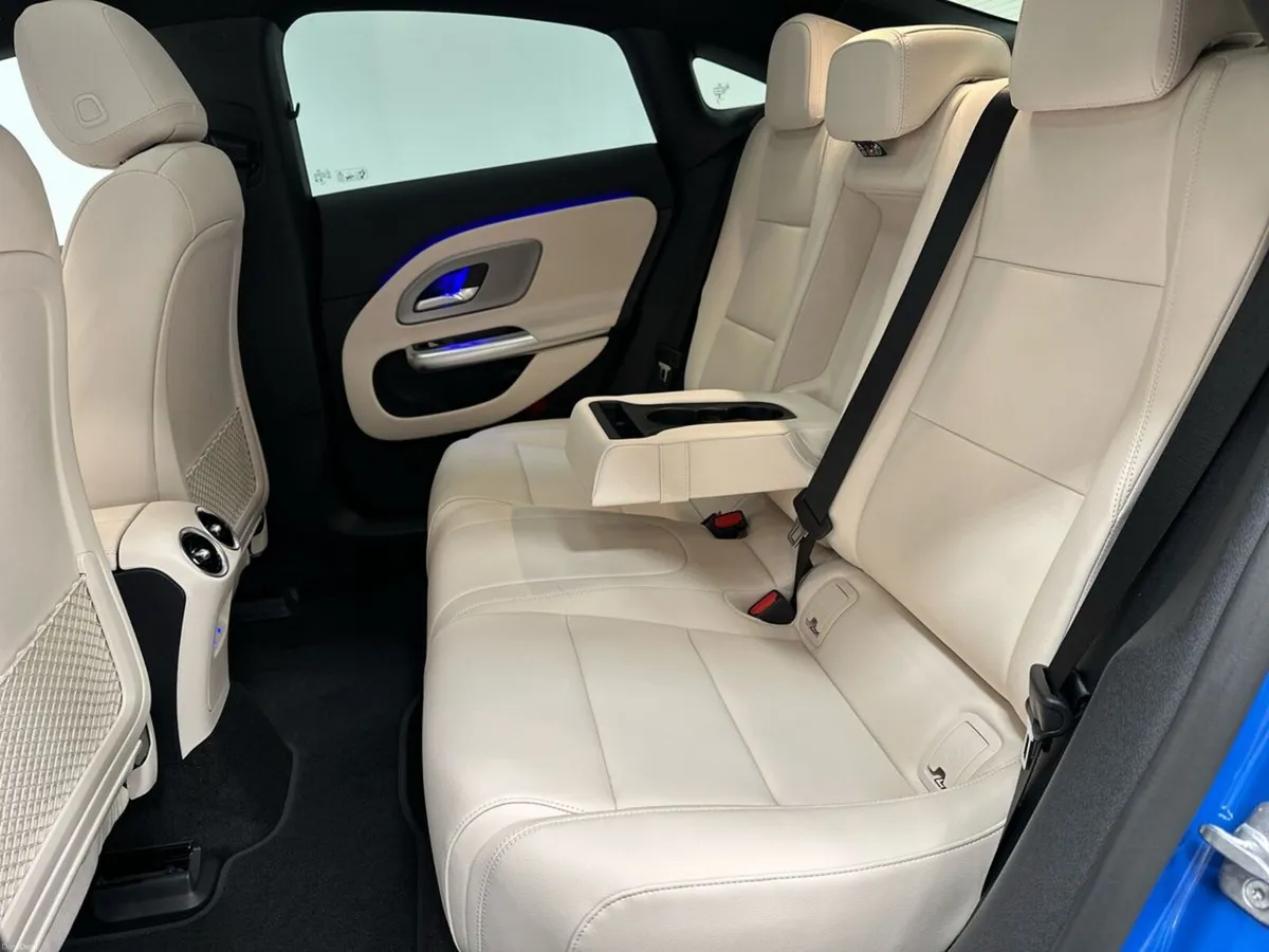 Mercedes-Benz CLA CLA200 EQ Tech Progressive Line - Image 4
