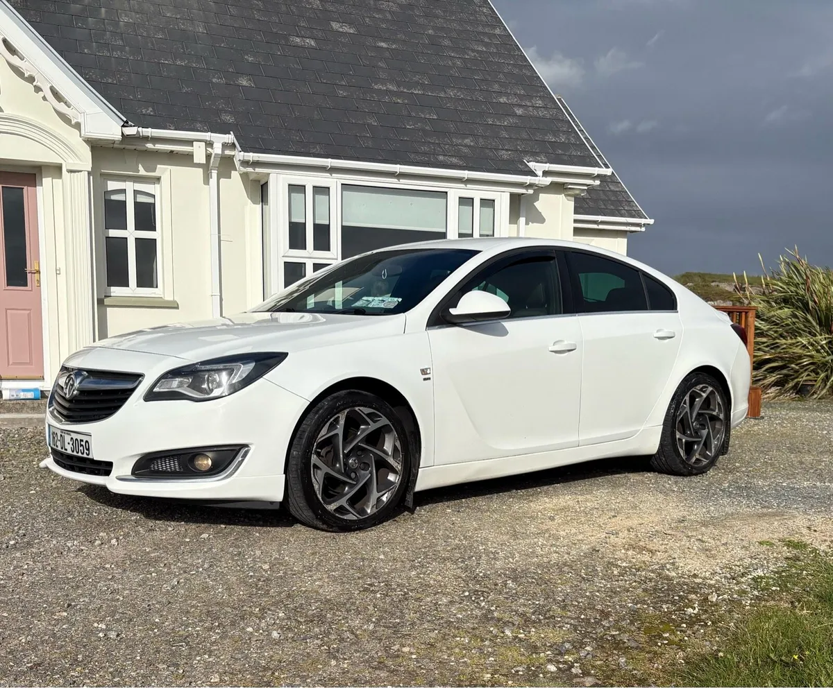 Vauxhall insignia - Image 1