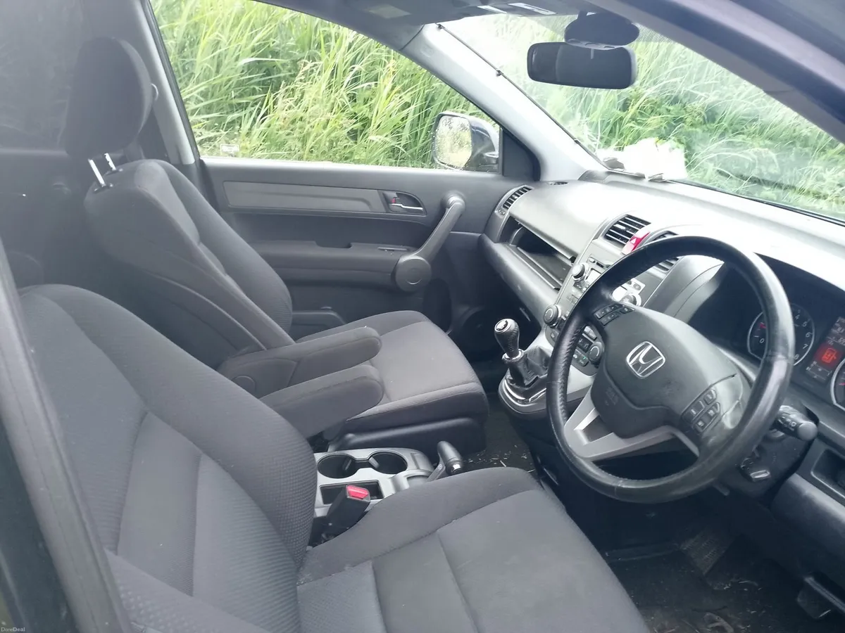 Honda CR-V 2008 4X4 - Image 2