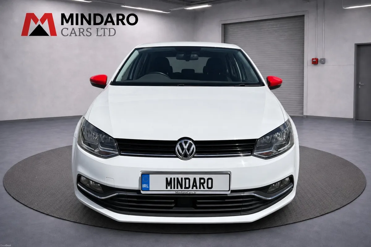 VW POLO//TOP SPEC//LOW KMS//EXCELLENT CAR - Image 2