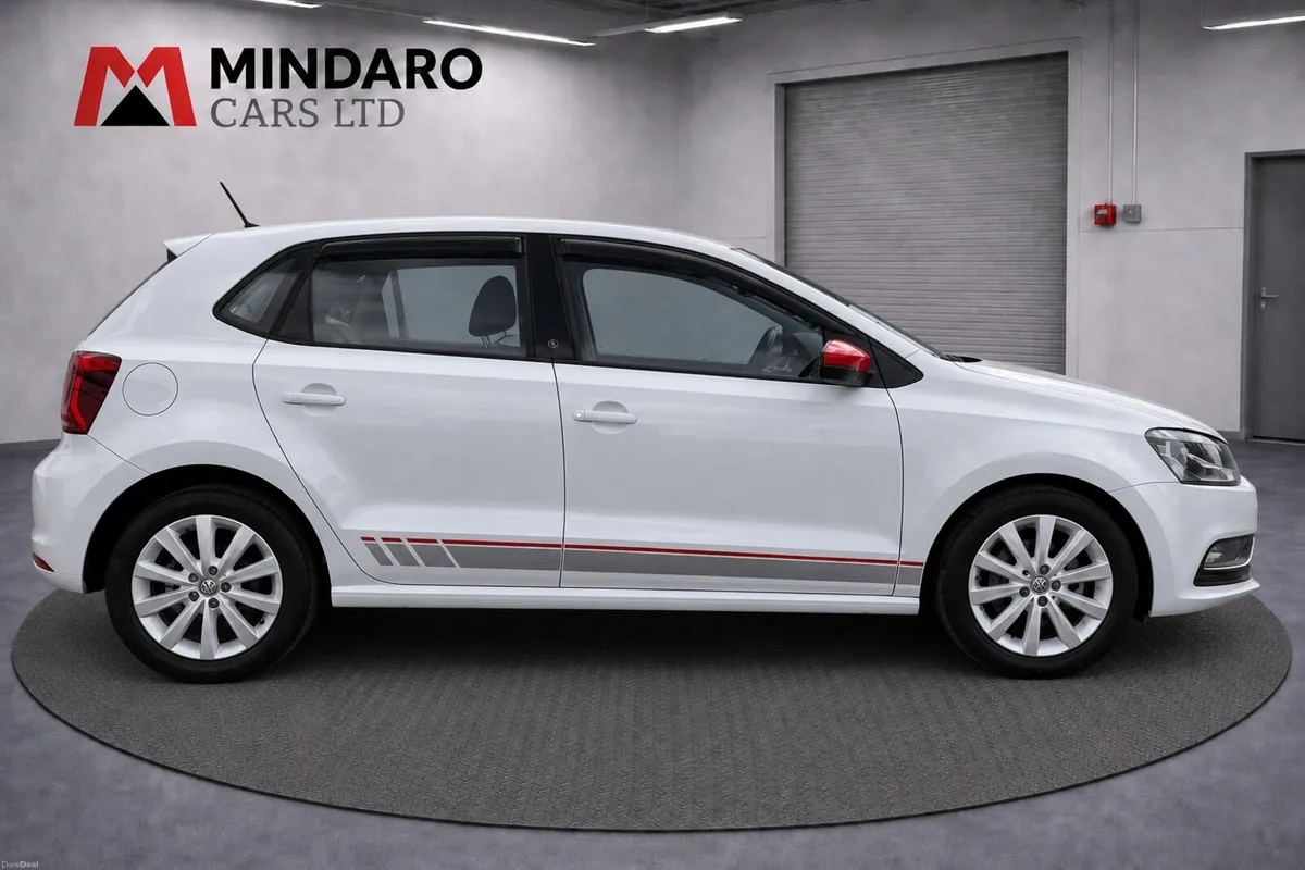 VW POLO//TOP SPEC//LOW KMS//EXCELLENT CAR - Image 4
