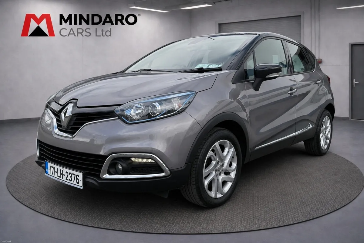 Renault Captur 2017/EXCELLENT CONDITION/LOW MILES - Image 2