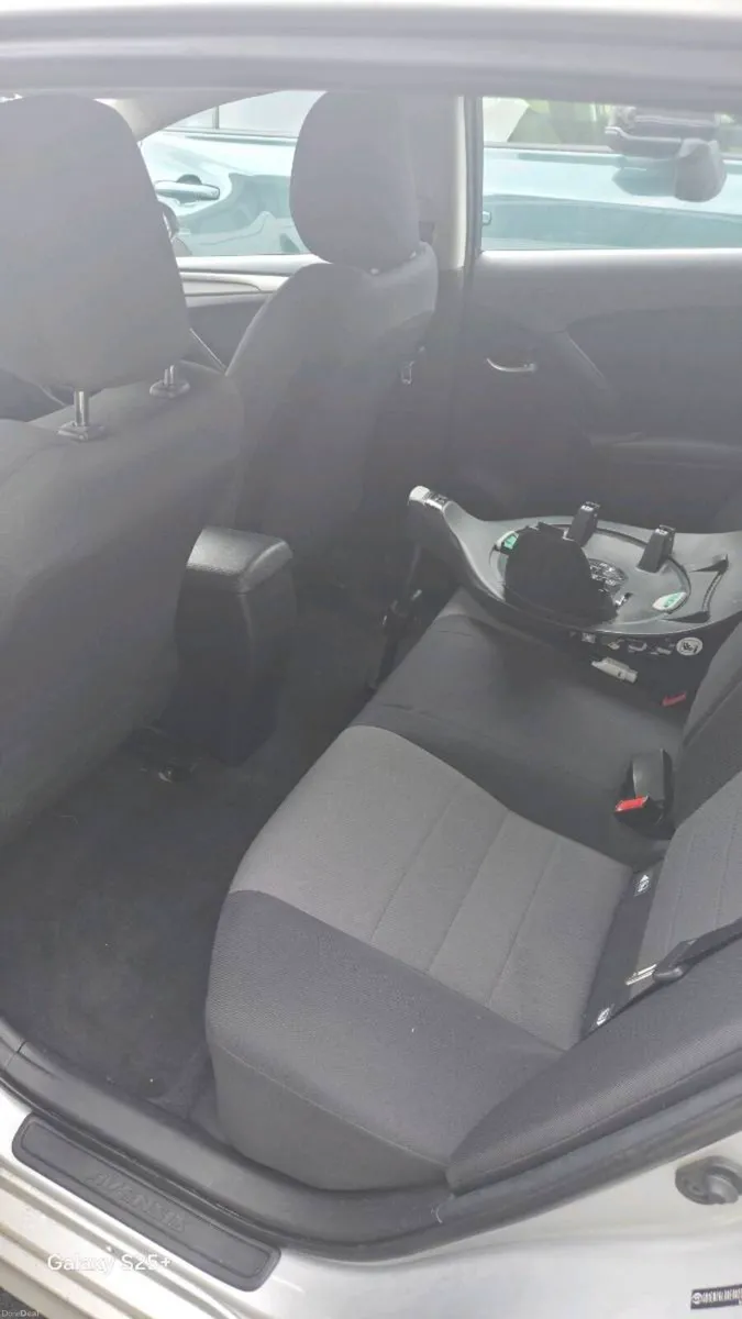 Toyota Avensis Estate 152 - Image 6