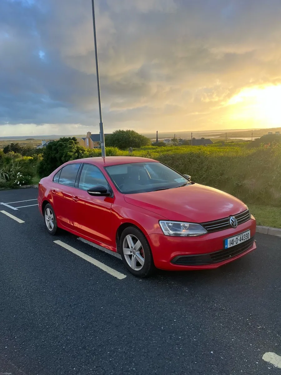 Volkswagen Jetta 2014 - Image 1