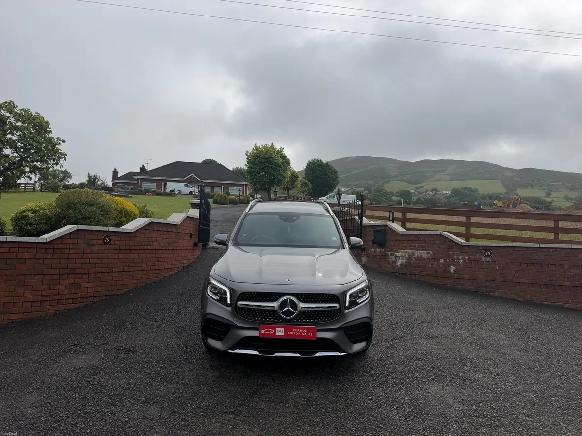 2020 Mercedes glb - Image 6