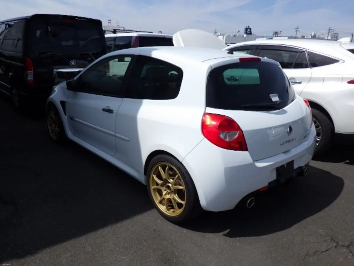 Renaultsport Lutecia RS200 - Image 1