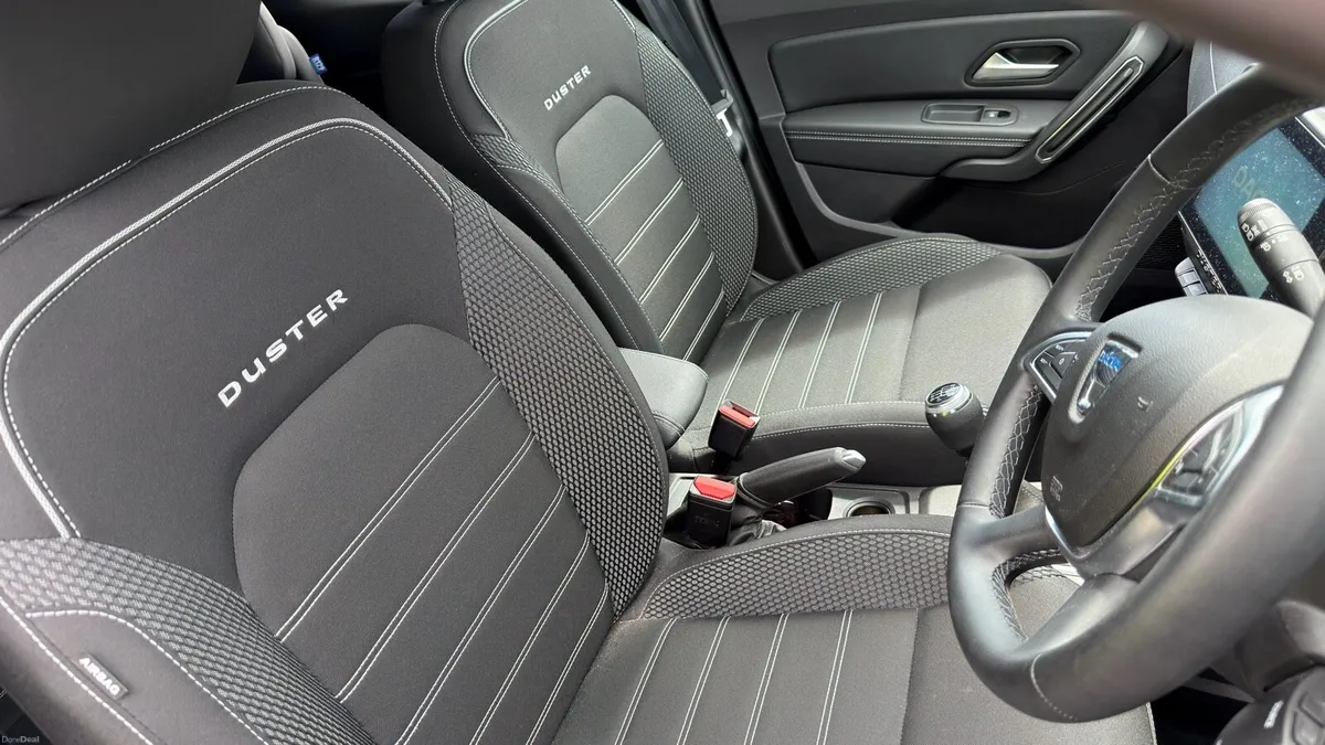 222 Dacia Duster - Image 6