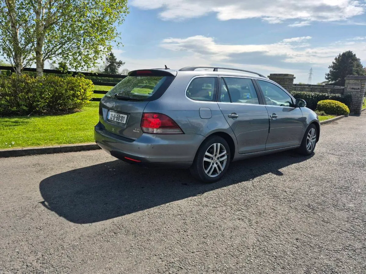 Volkswagen Golf 1.6TDI 2012 Automatic - Image 5