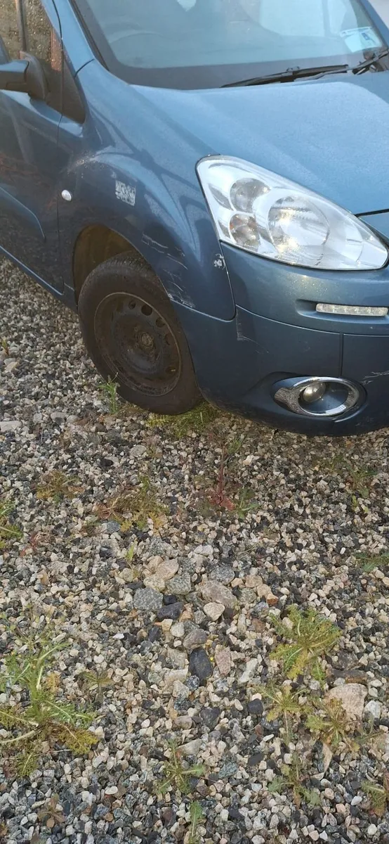 Peugeot Partner 2013 wheelchair van - Image 5