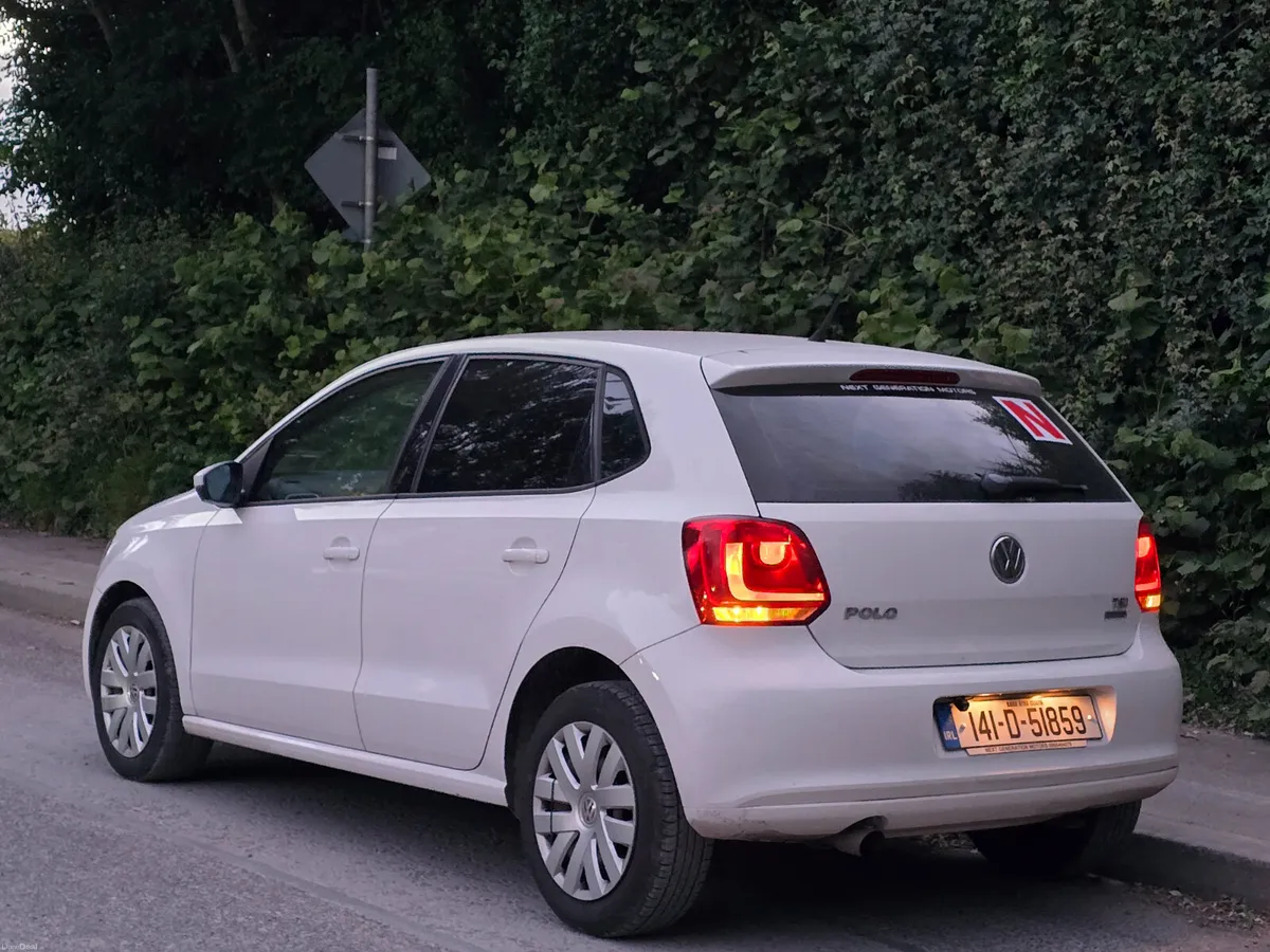 Automatic Volkswagen Polo 2014 automatic  €6990 - Image 1