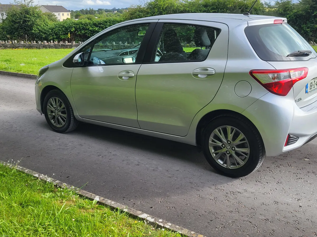 Toyota Yaris  1L MINT CONDITION NEW NCT - Image 4