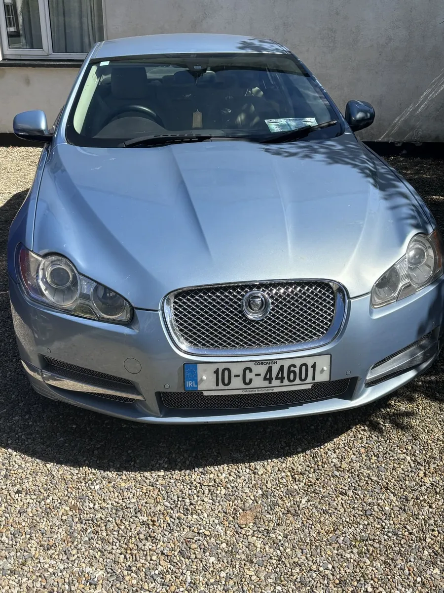 Jaguar XF 2010 - Image 1