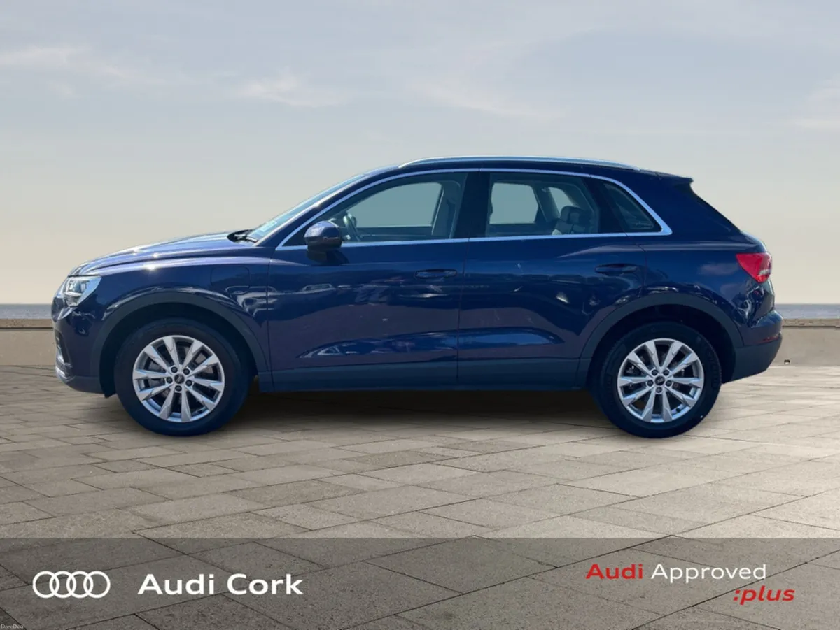 Audi Q3 1.5 TFI E 245BHP SE AUTOMATIC WITH COMFORT - Image 4