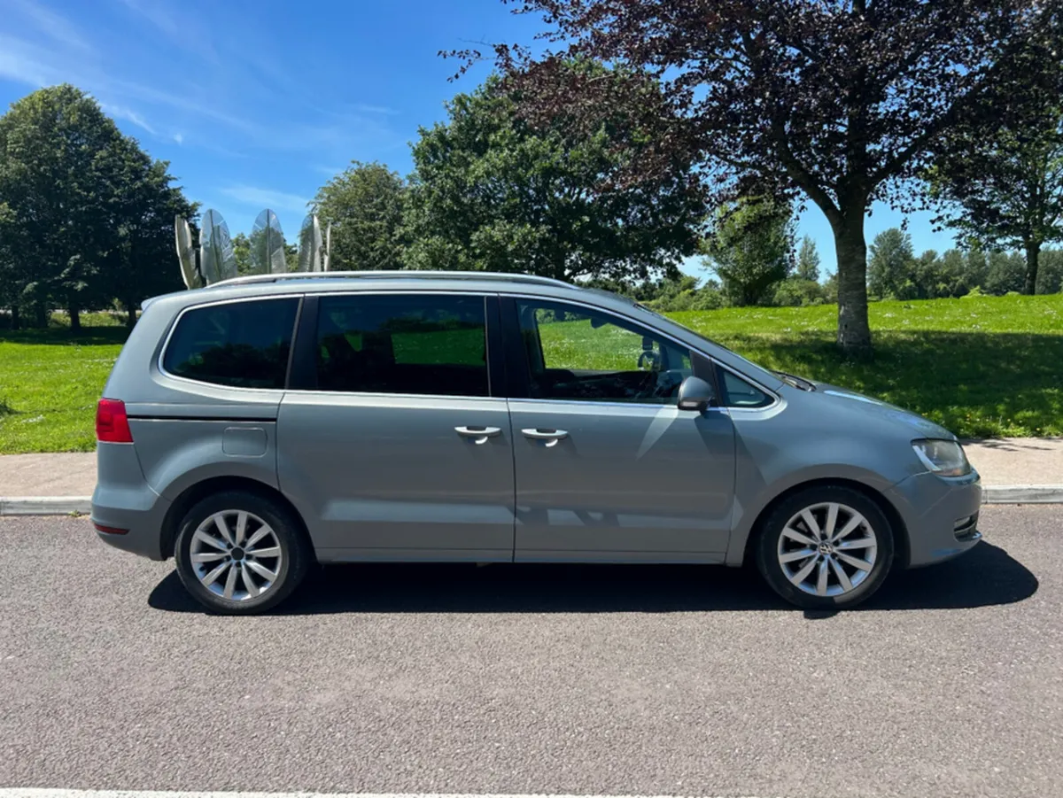 Volkswagen Sharan 2.0 TDI SE BLUEMOTION 138BHP 5 5 - Image 3