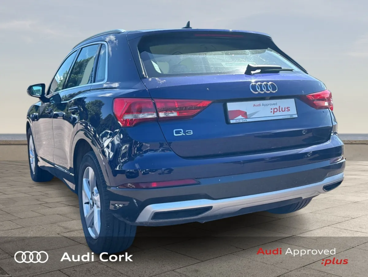 Audi Q3 2.0 35TDI 150BHP SE AUTOMATIC WITH COMFORT - Image 5